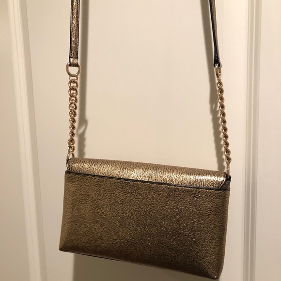 Authentic COACH metallic gold leather crossbody - Picture 3 of 8
